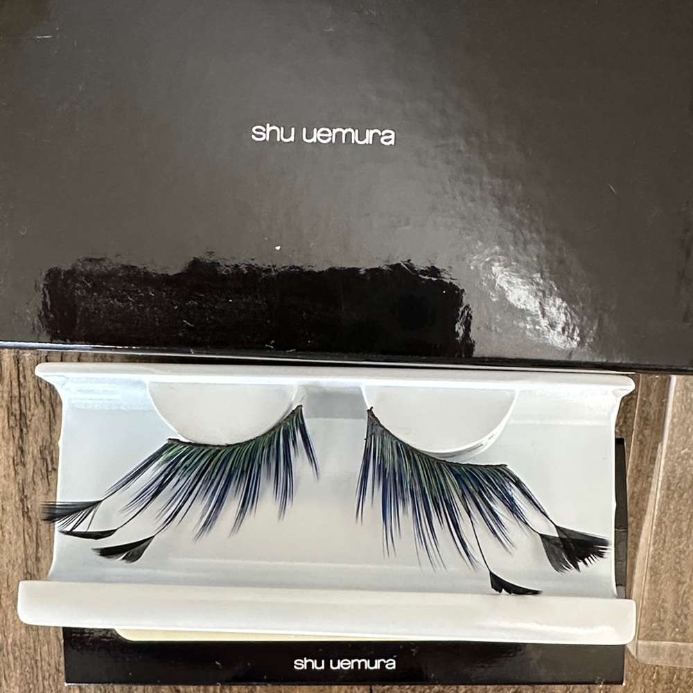 Shu Uemura Dramatic Black and Blue Lashes